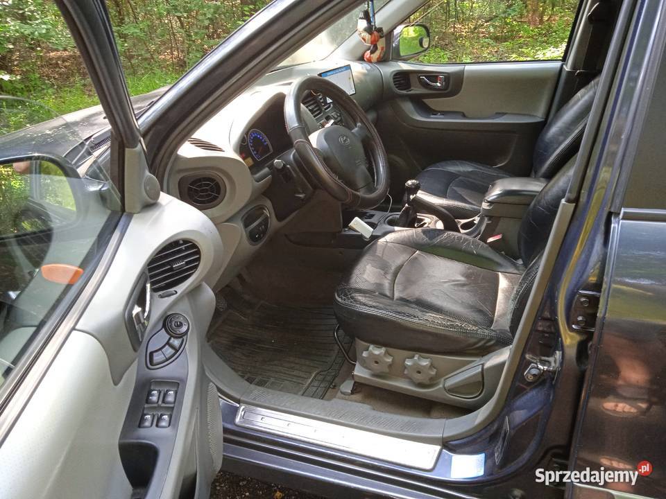 Hyundai Santa fe benzyna 20 ładny stan Staszów