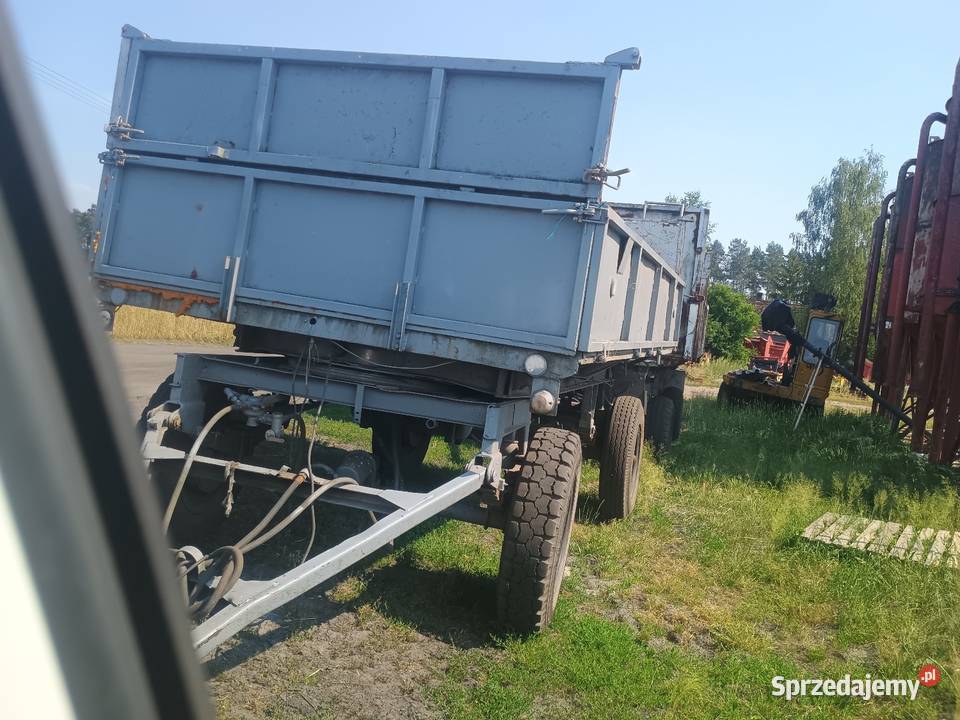 Przyczepa d 47 wywrotka nieuszkodzony Przyczepy rolnicze Bogufałów