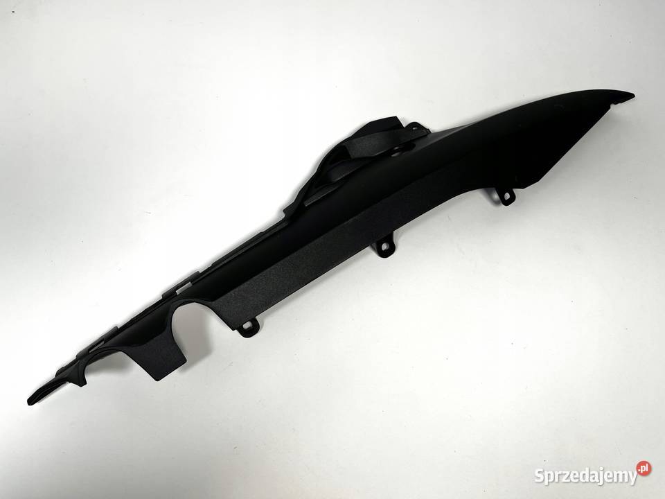 SUZUKI GSXS 1000 F 16 Wypełnienie Ogon Owiewka Łobżenica