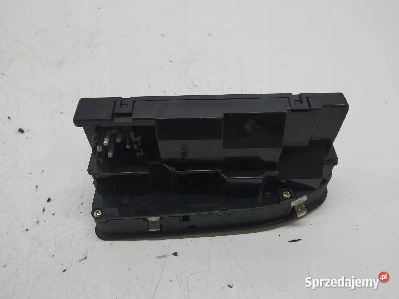 PRZEŁĄCZNIK SZYB Bmw Seria 5 IV 19952003 E39
