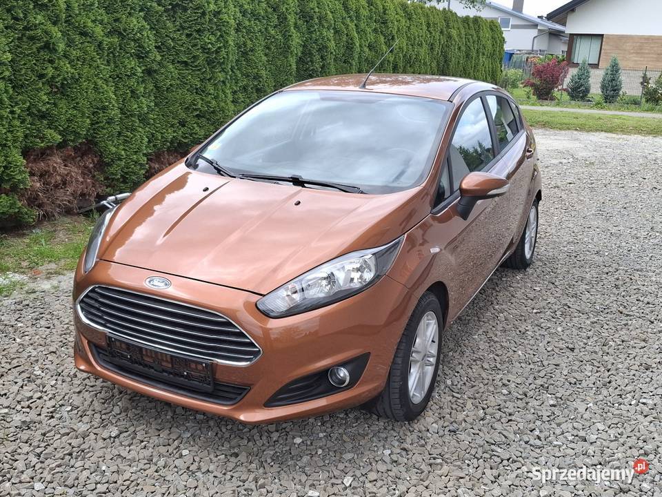 2015 Ford Fiesta MK7 lift 125 82 5 drzwi 136000km Dynów