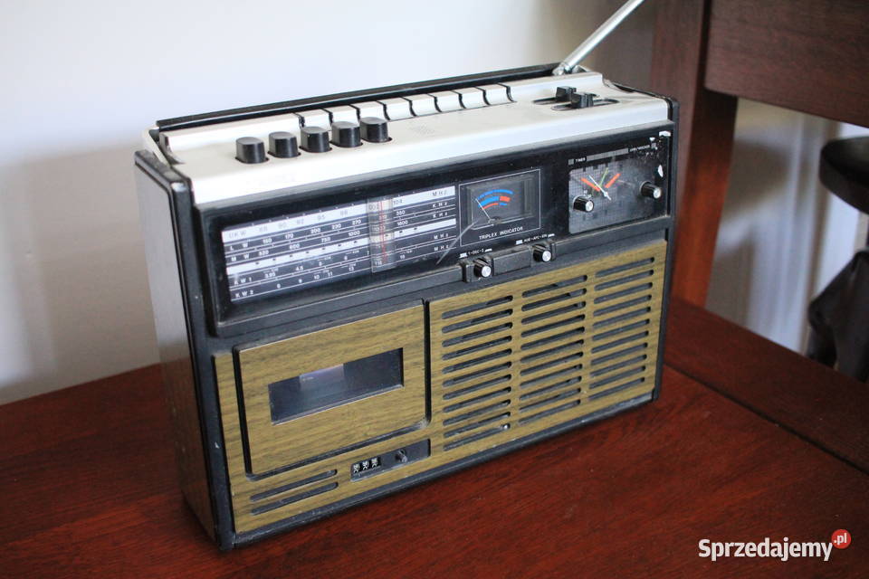 Przenośne radio RCC Mark 2 1975 KLASYK Góra