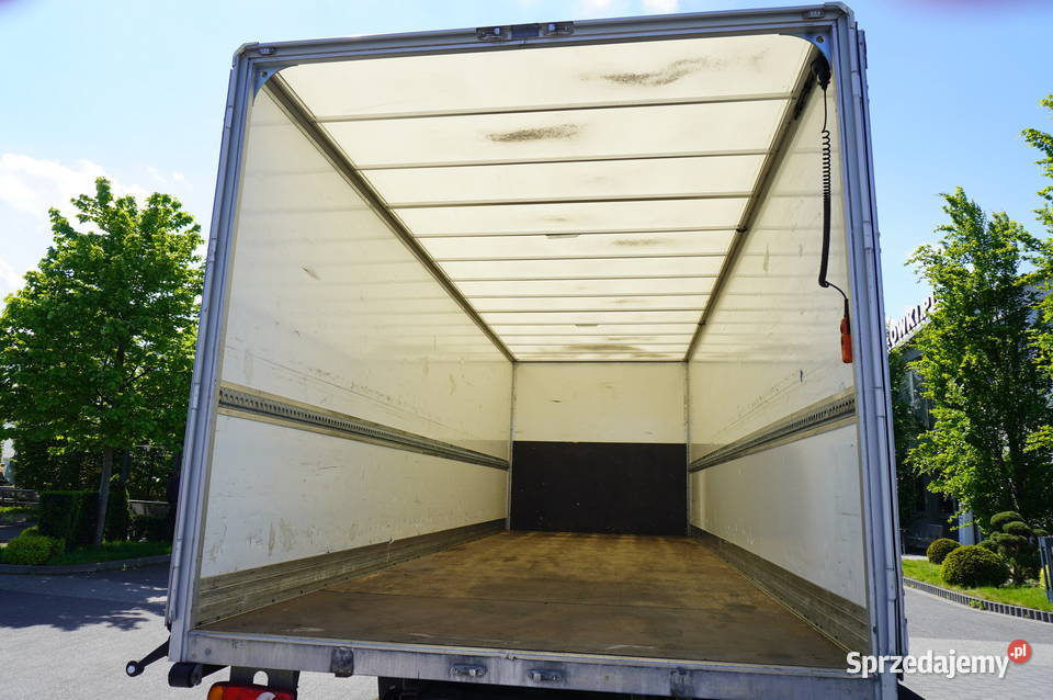 Renault D280 16T kontener 18 palet Winda245789 radio / CD