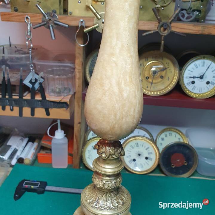 Duża kamienna podstawa do lampy naftowej Wrocław