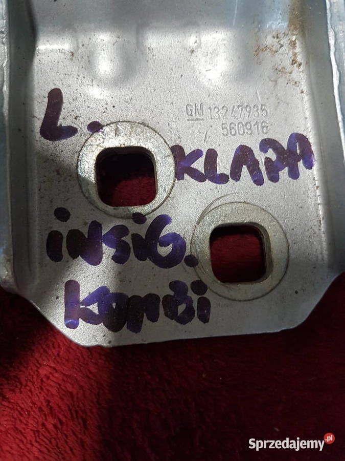 OPEL INSIGNIA KOMBI 2014 ZAWIAS KLAPY ZAWIASY