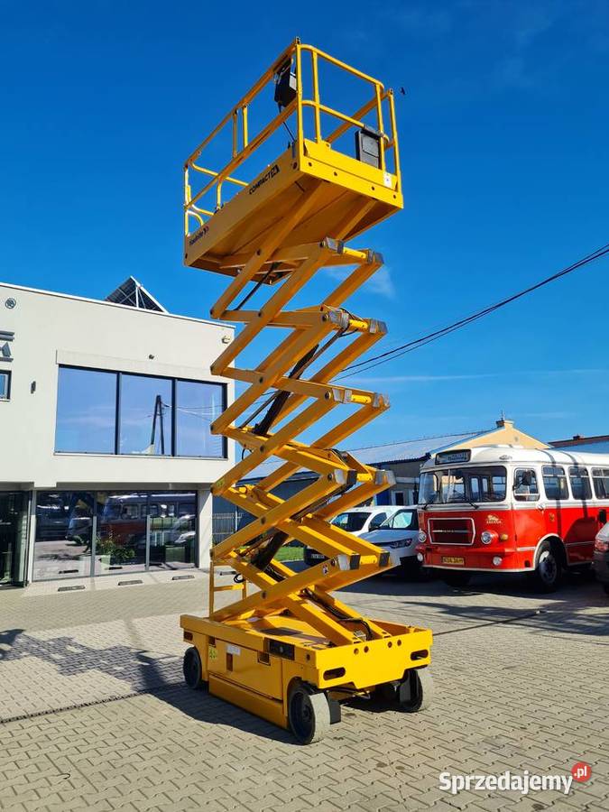 Podnośnik nożycowy Haulotte Compact 14 2013 r Dźwigi, podnośniki małopolskie