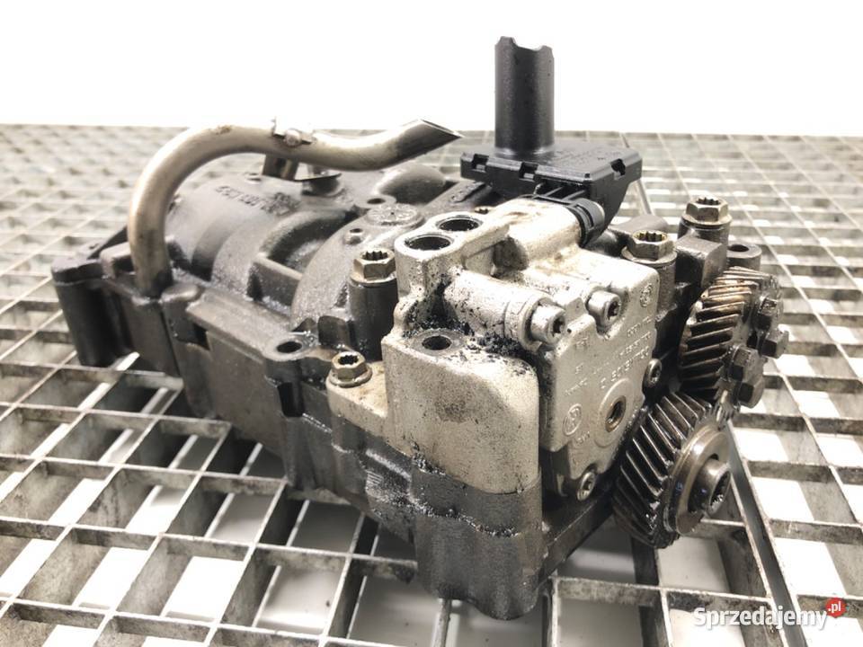 POMPA OLEJU AUDI A5 8T CJCA 20 143 0717 osobowe