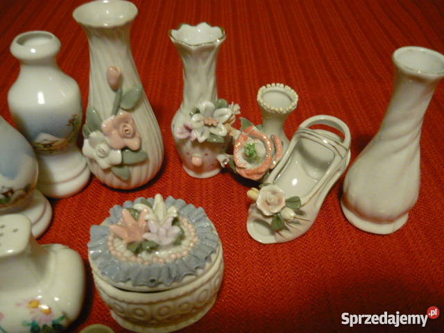 Wazoniki ozdobne Porcelana i szkło Antyki, Sztuka, Kolekcje śląskie Myszków