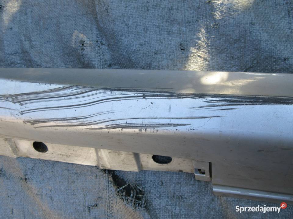 TOYOTA AVENSIS T27 LISTWA PROGOWA PRAWA PROG osobowe śląskie Ruda Śląska