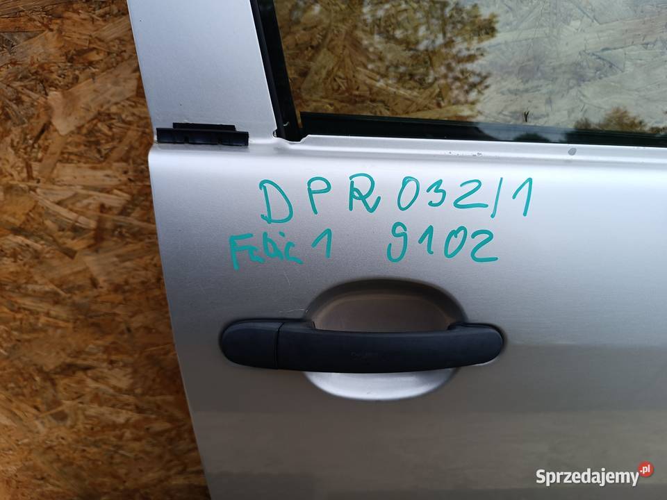 SKODA FABIA 1 I 9102 DRZWI PRZÓD PRAWE PRAWY Słowikowo