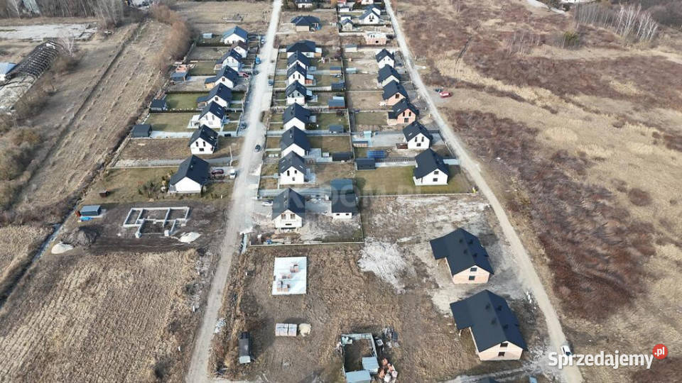 Staszów osiedle Kasperówka Towarowa 183.87m2