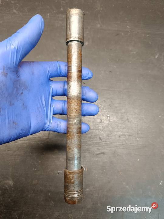 Oś ośka przód szpilka przednia koło części Gołaczewy