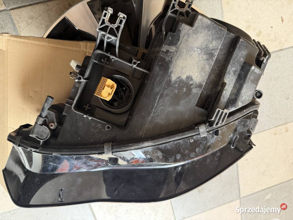 reflektor a5 b8 lift uszkodzony Lubin