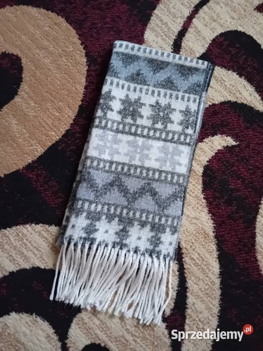 Dłuższy szal z frędzlami mazowieckie Warszawa