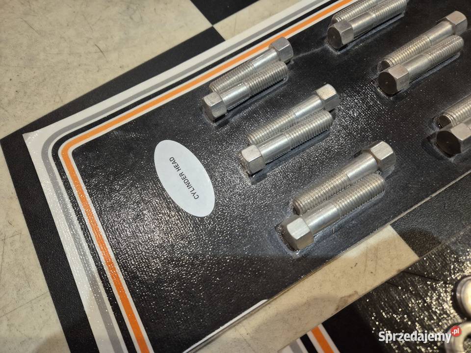 Harley WL WLA Colony śruby głowic żeliwne Ostrów Wielkopolski