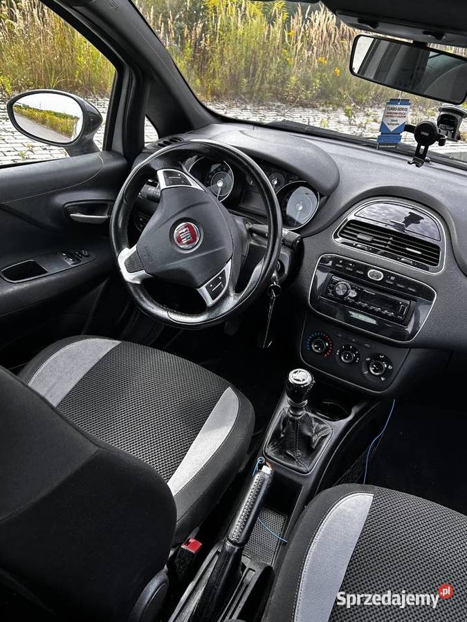 FIAT PUNTO 12 8v 69 2013r 169000km Myszków