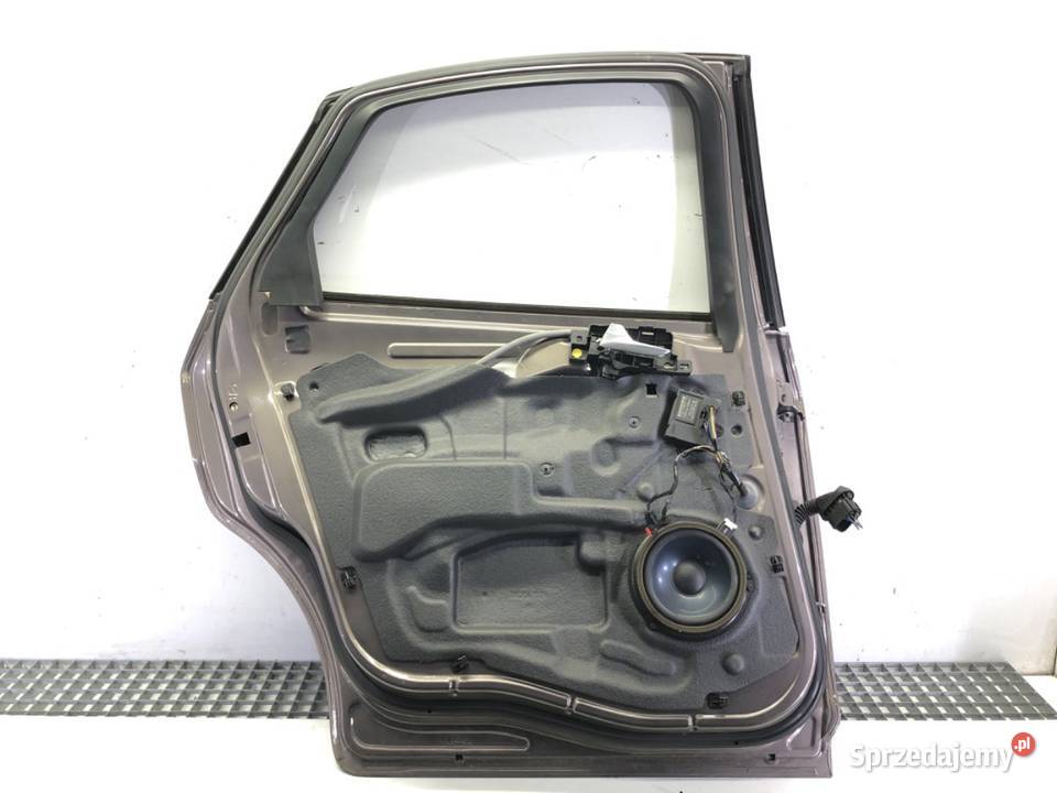 DRZWI LEWY TYŁ FORD MONDEO MK4 Hatchback 0715