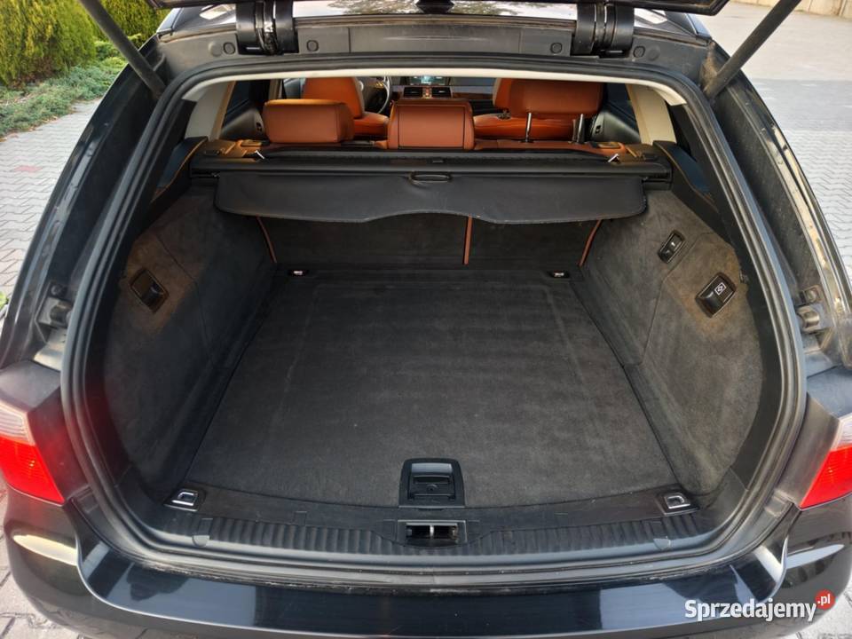 BMW 525i 25 LPG 218 AUTOMAT SKÓRY SZYBERDACH isofix sprzedam