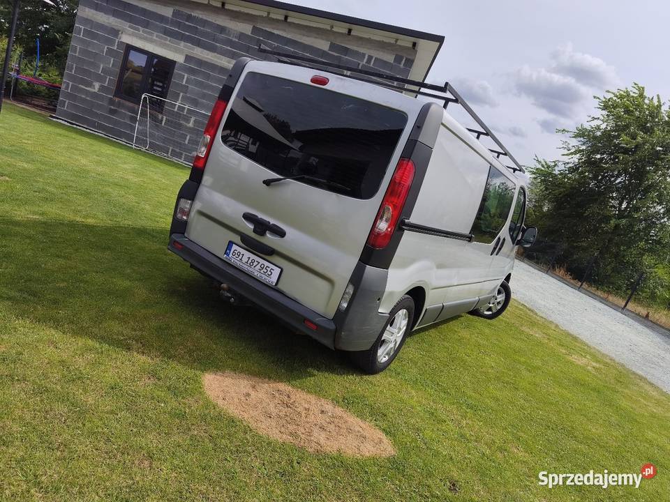 RENAULT TRAFIC LONG BRYGADÓWKA 6 OSÓB BAGAŻNIK nieuszkodzony