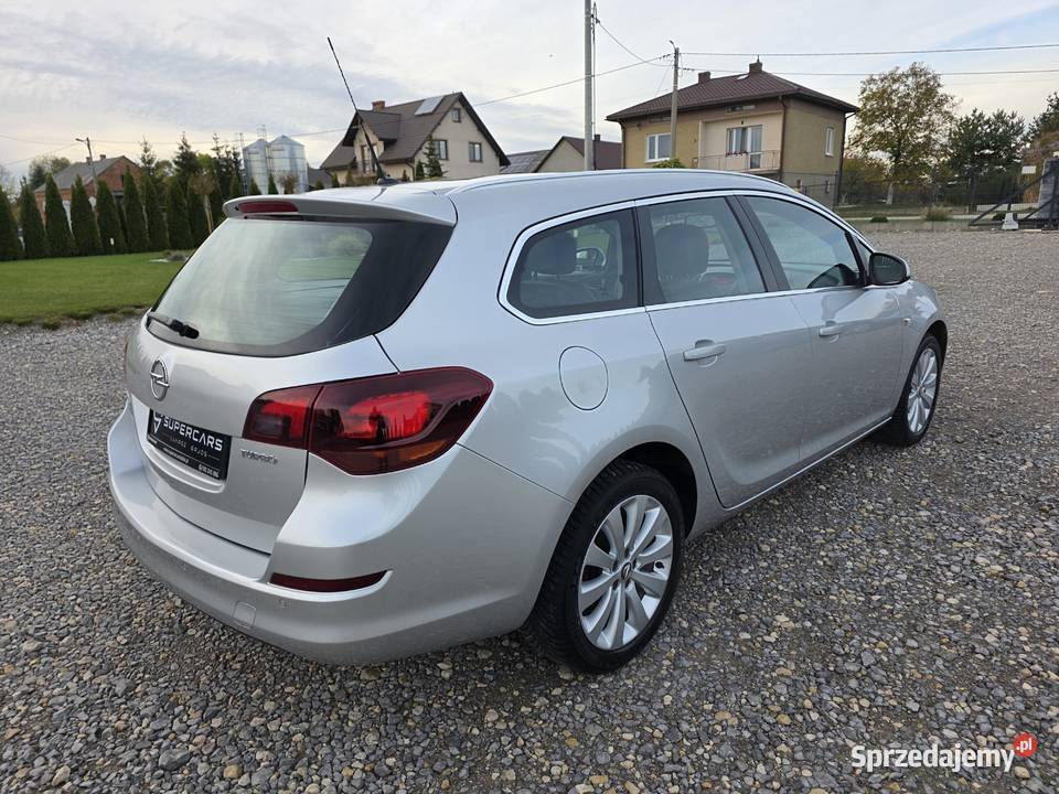 Opel Astra14 16V 140 COSMO RATY GWARANCJA