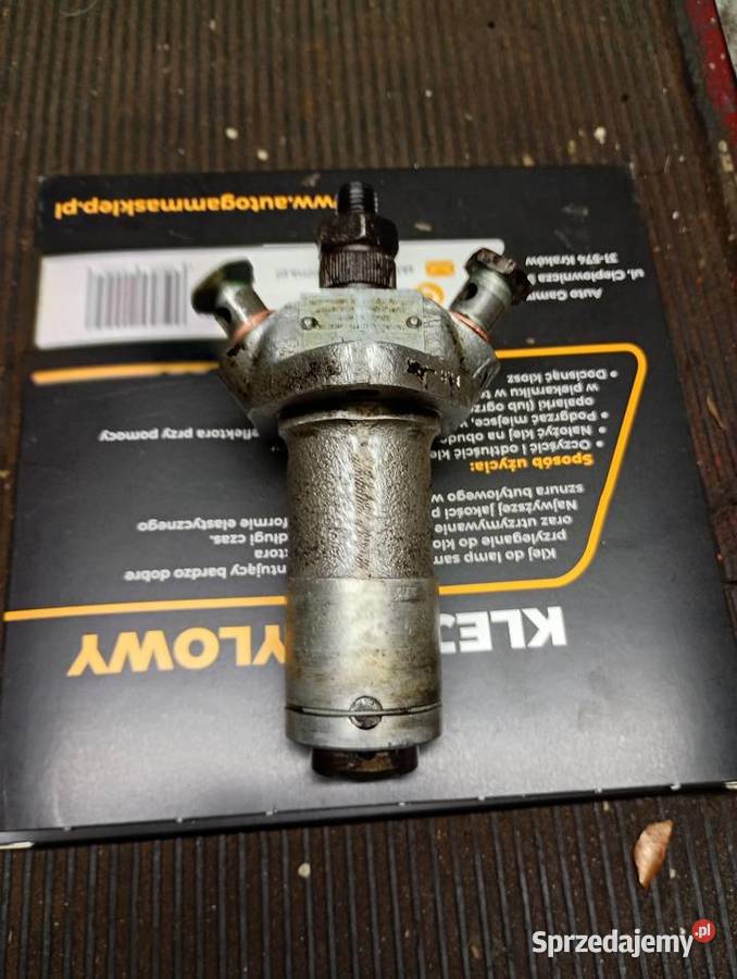 Pompa wtryskowa silnika 1HC102 Andoria s15 12 Wieluń