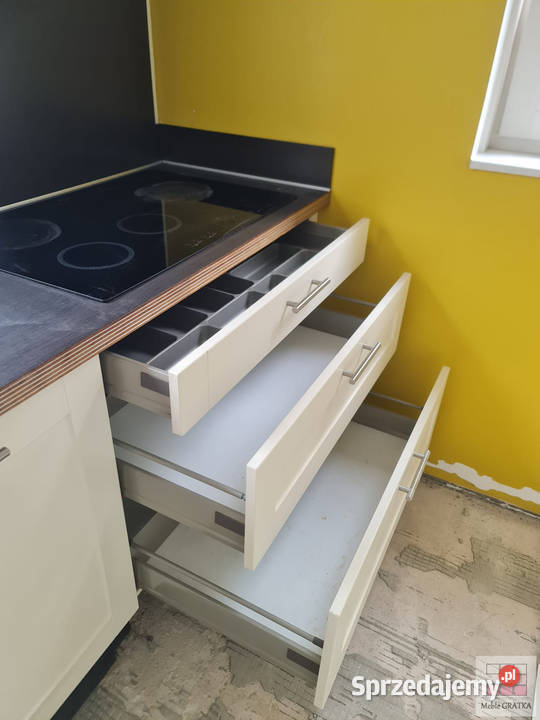 Kuchnia z kompletnym AGD dostawa na terenie Kuchenne Rzeszów