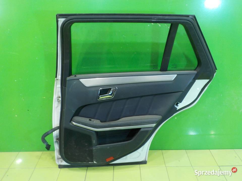 MERCEDES E W212 22 CDI 11r KOMBI drzwi prawe tyl