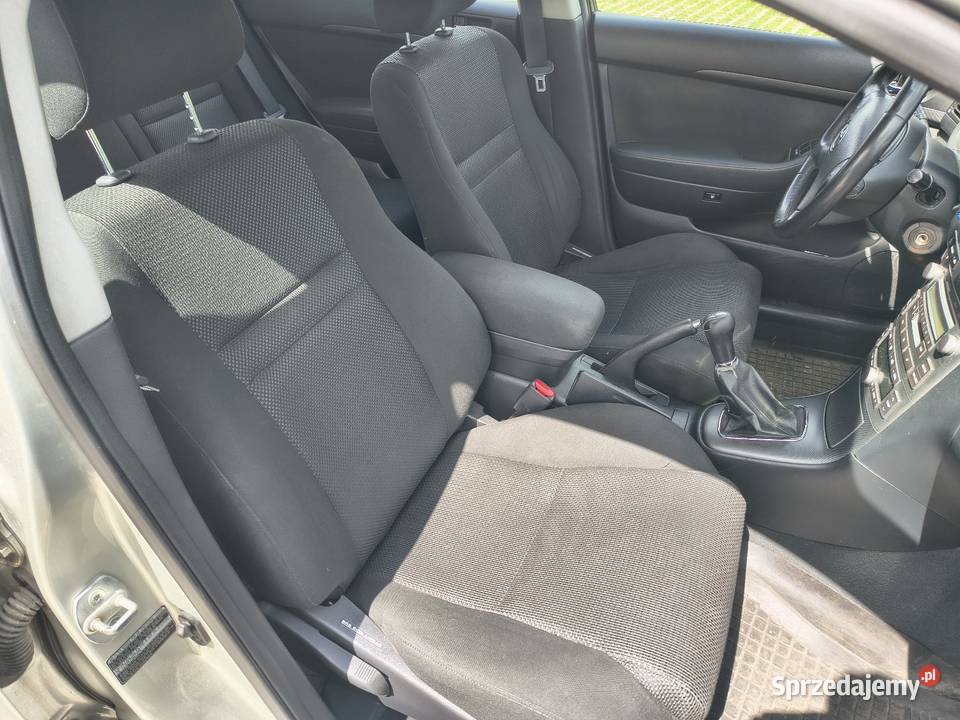 Toyota Avensis 18 LPG Rok produkcji 2005 Radom