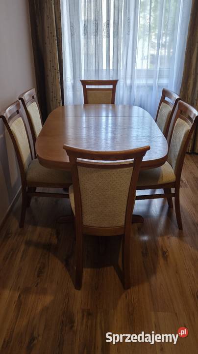 Stół z 6 krzesłami