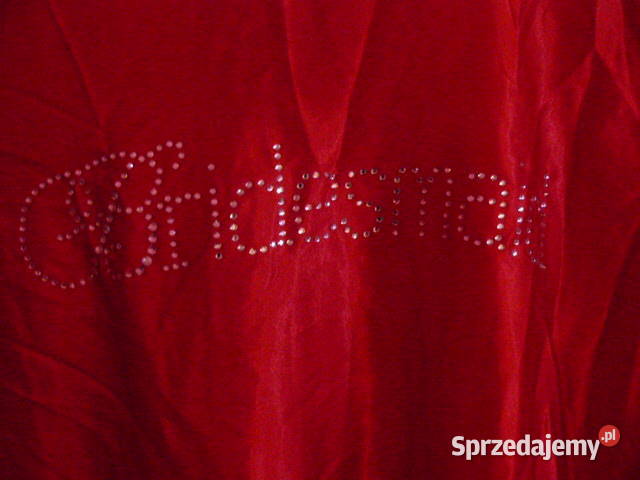 Damski satynowyczerwony szlafrok podkarpackie