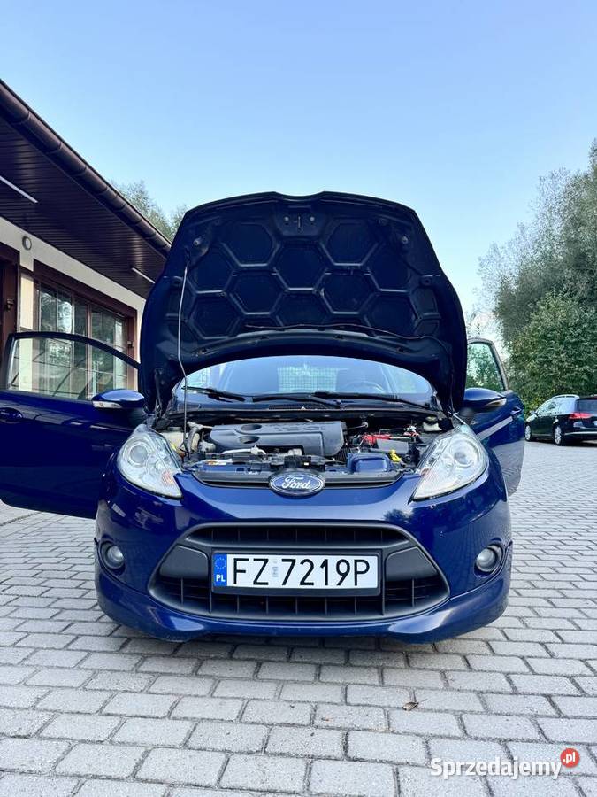 FORD FIESTA VAN 2011 samochód ciężarowy 285000km Kraśnik