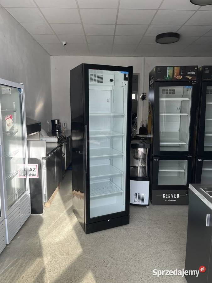 Witryna chłodnicza lodówka gastronomiczna