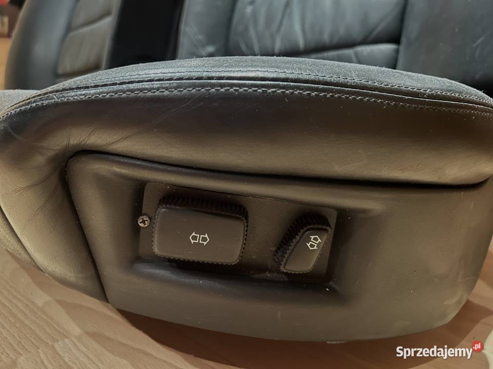 BMW E32 wnętrze czarna skóra fotele elektryczna Przeworsk