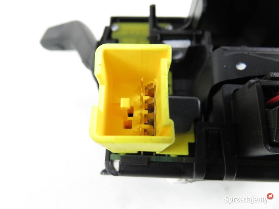 PRZEŁĄCZNIK ZESPOLONY VW PASSAT B6 3C2