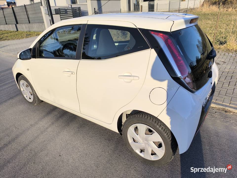 TOYOTA AYGO 10 2017r manualna Aygo Świdnik