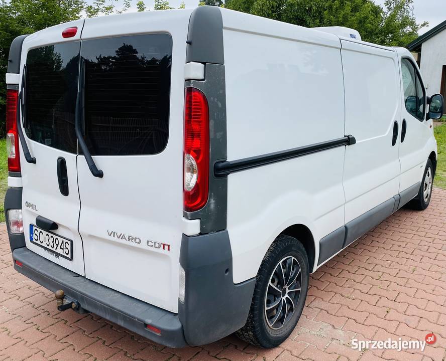 Opel Vivaro Chłodnia 2012 r Sprowadzony z Warszawa