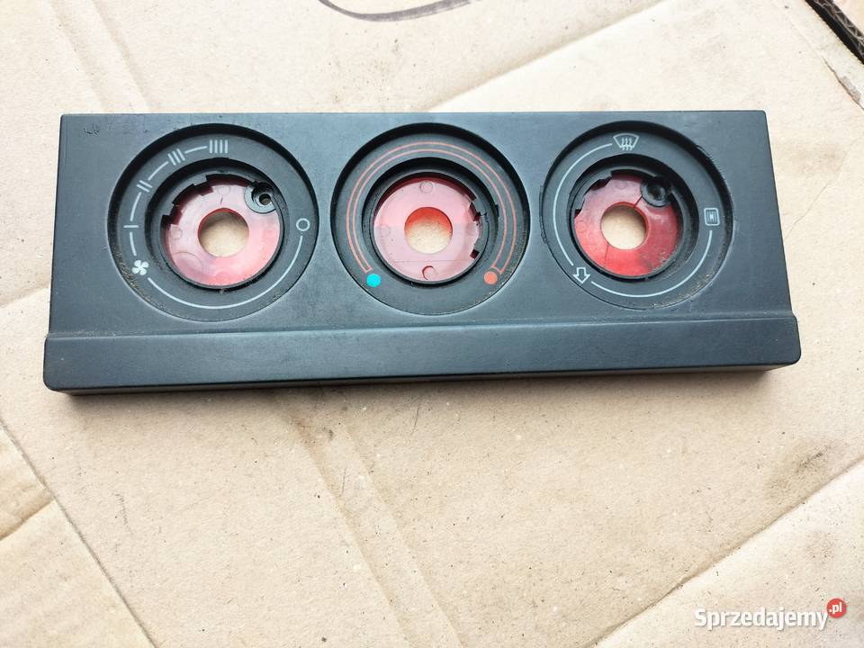 AUDI 80 B3 80B3 OSŁONA PANELU NAWIEWU Kamień-Kolonia