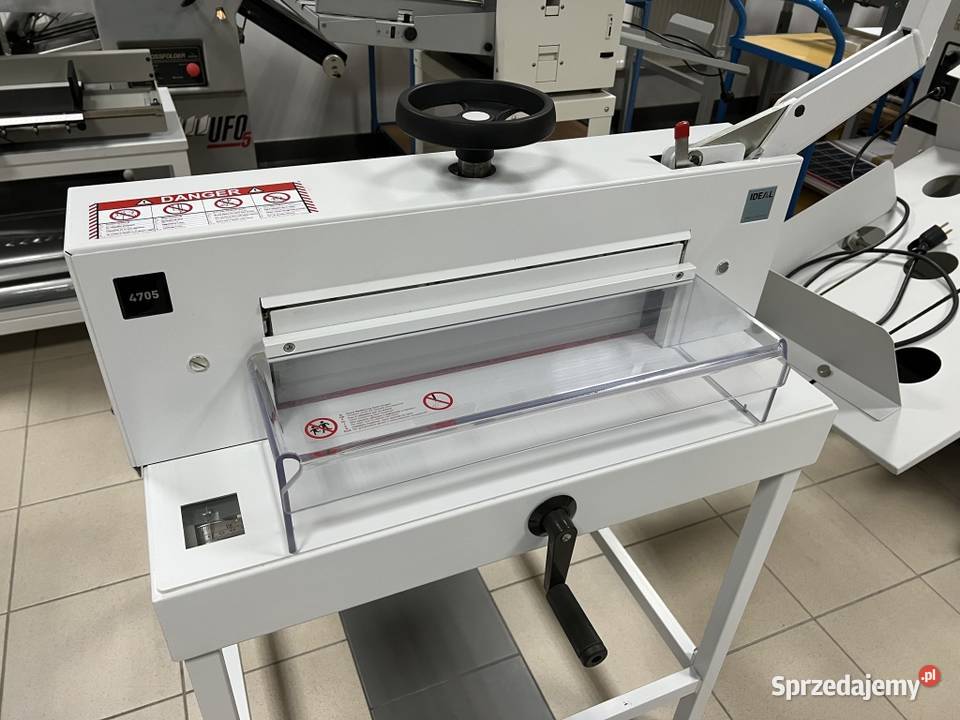 Gilotyna do cięcia papieru Ideal 4705 Radom