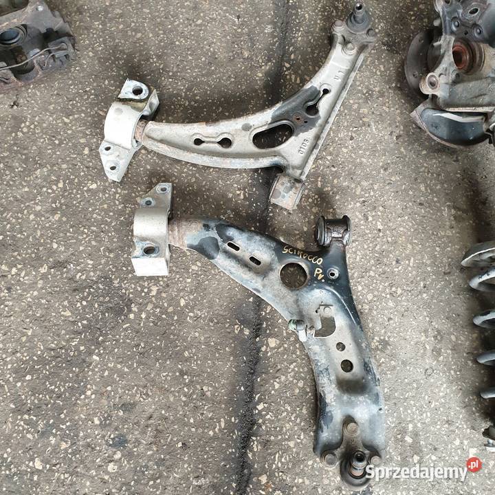 VW SCIROCCO WAHACZ LEWY PRAWY PRZOD