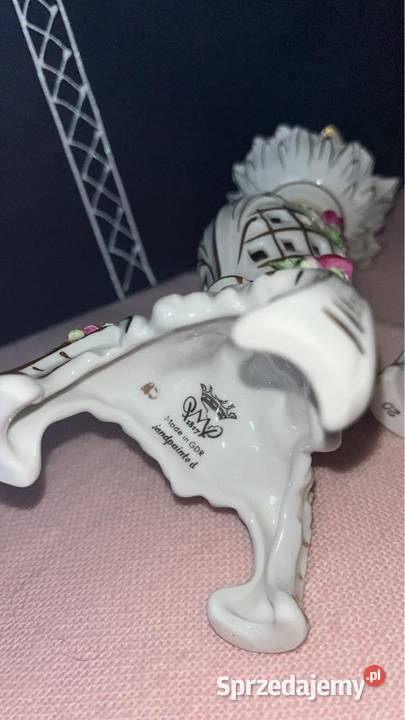 Świecznik PMP Kwiatki ażury Porcelana i szkło