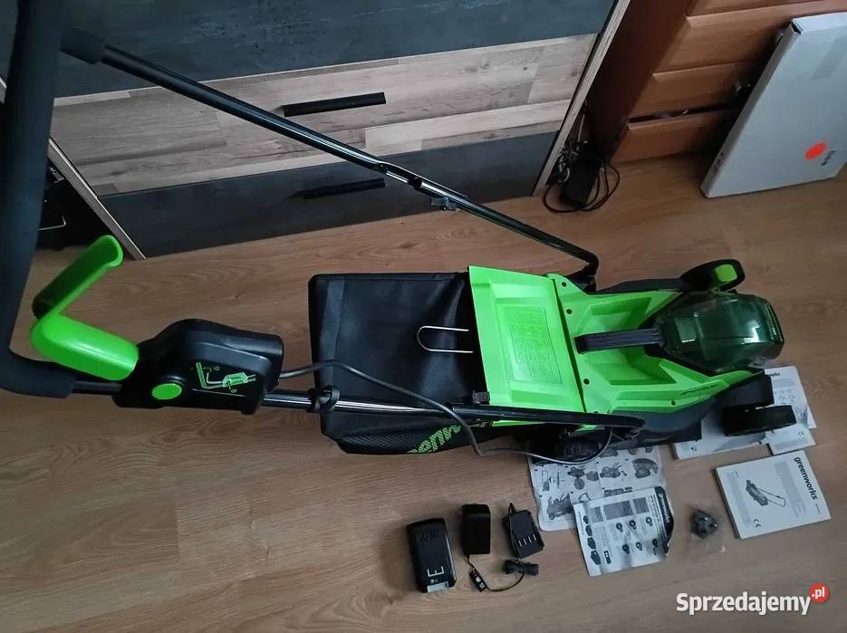 Kosiarka akumulatorowa Greenworks 33 aku i Poznań