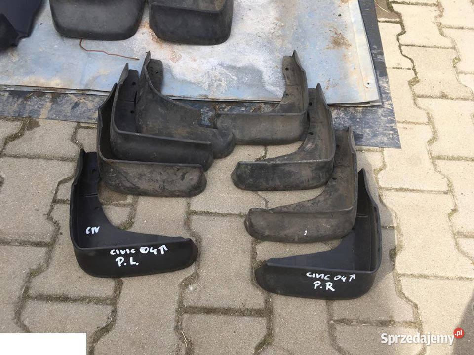 HONDA CIVIC 2004 CHLAPACZ PRZEDNI PRAWY Pozostałe lubelskie Kozubszczyzna