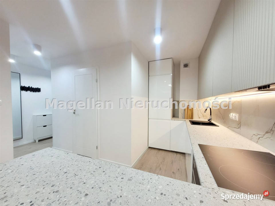 sprzedaży mieszkania 38m2 2pokojowe Gdynia blok pomorskie