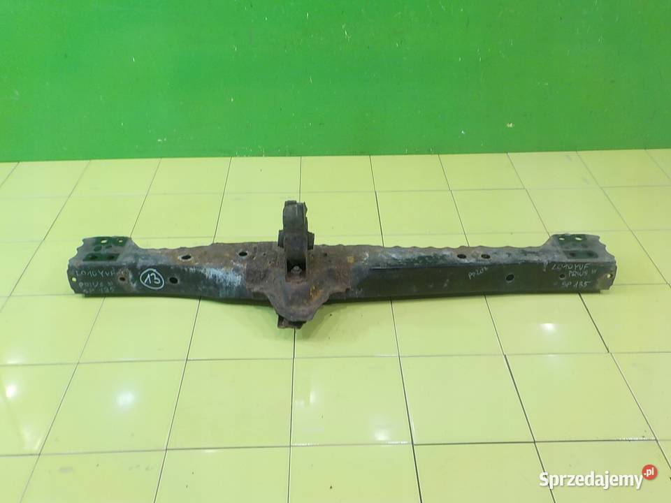 TOYOTA PRIUS III 18 VVTI 10r 5D belka zderzaka mazowieckie