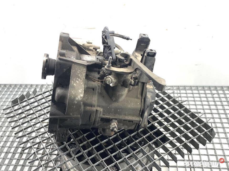 SKRZYNIA BIEGÓW SKODA ROOMSTER MFX 12 86 0615