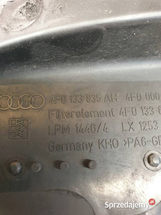 OBUDOWA FILTRA POWIETRZA AUDI A6 C6 4F0133835AH osobowe śląskie Przystajń