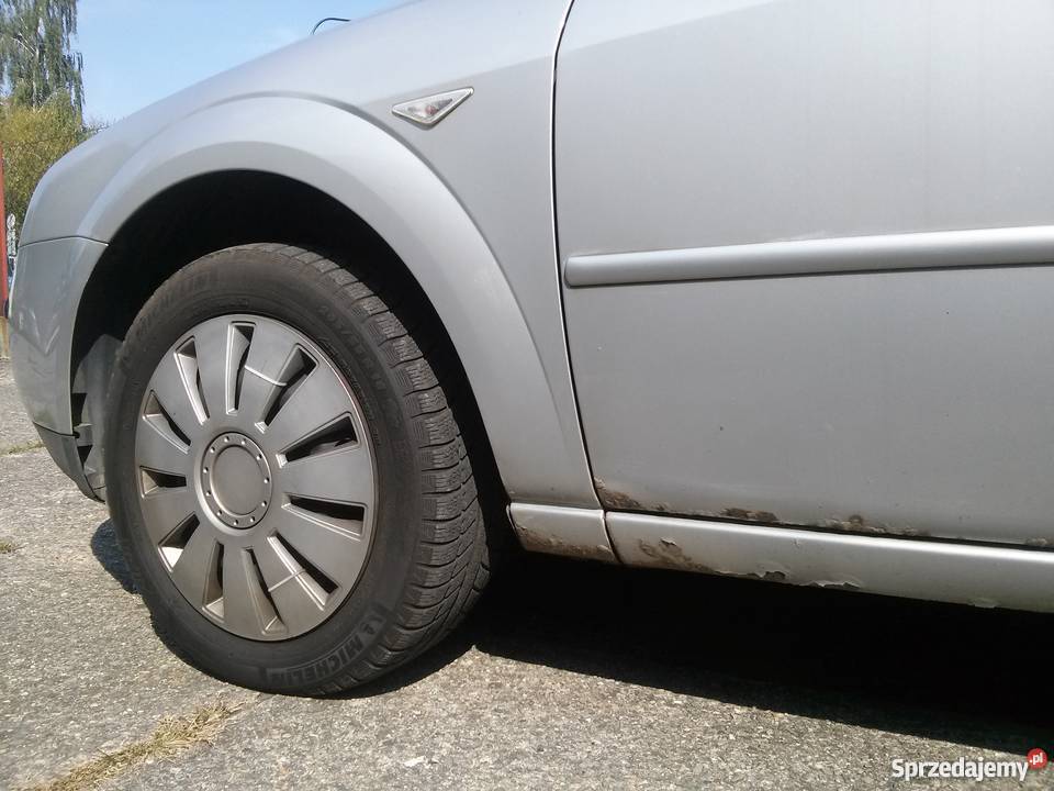 Ford Mondeo MK3 GHIA 20 benzyna 146 2001 r Mondeo Kraków