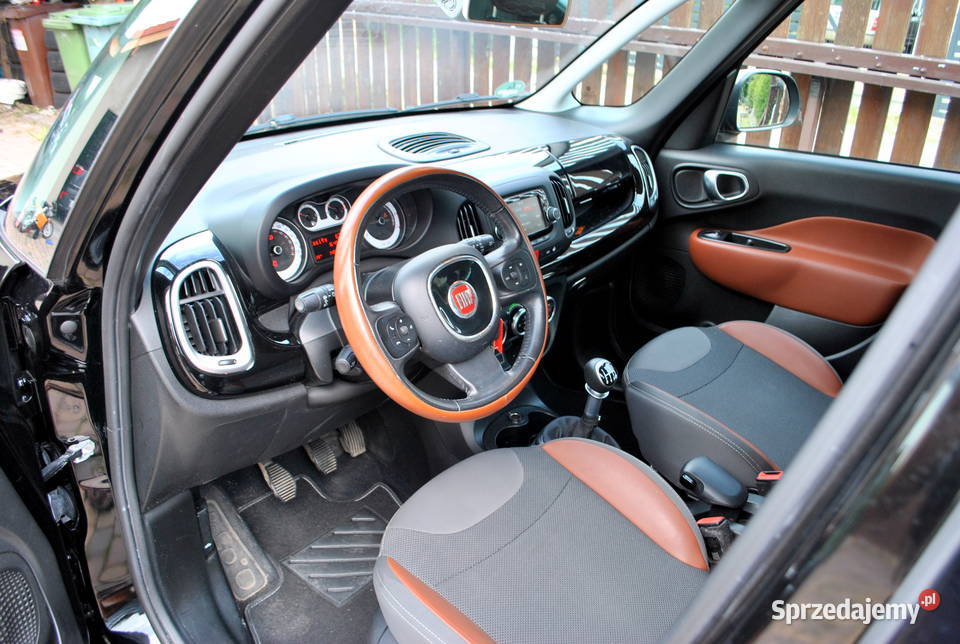 FIAT 500L Treking 2017r Navi Alu 17 Bezwypadkowy Orzesze sprzedam