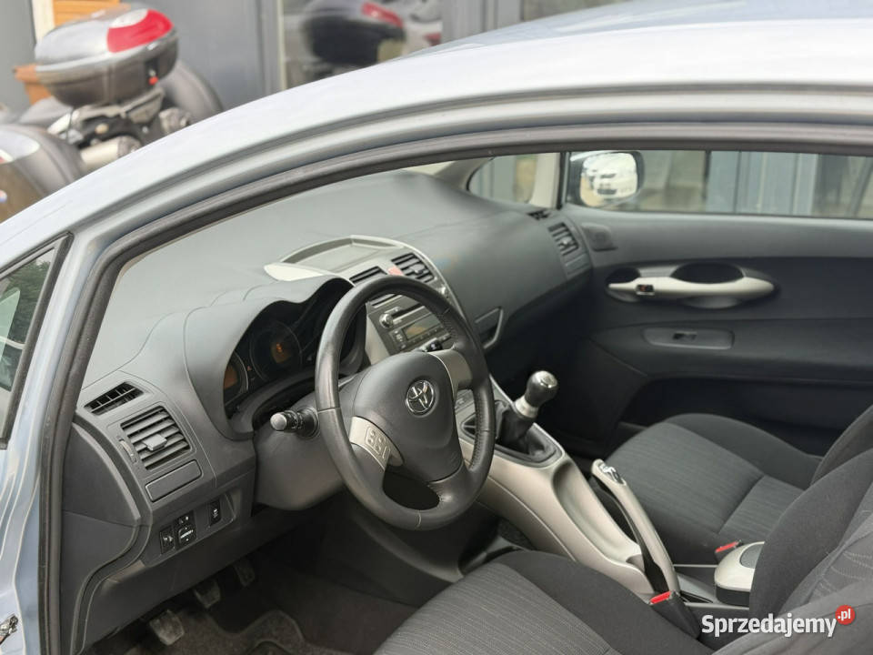 Toyota Auris Częstochowa