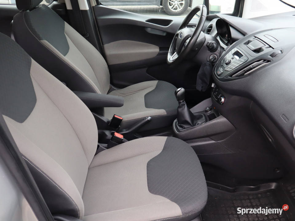 Ford Tourneo Courier 15 TDCI gniazdo USB Katowice